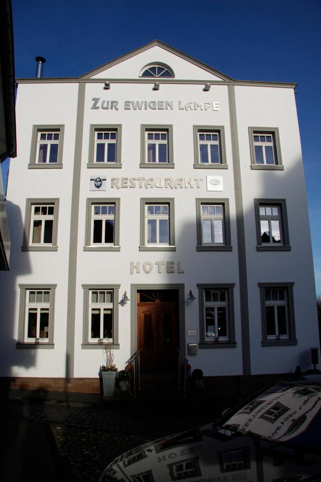 Zur Ewigen Lampe Romantisches Landhotel & Restaurant ニデッケン エクステリア 写真
